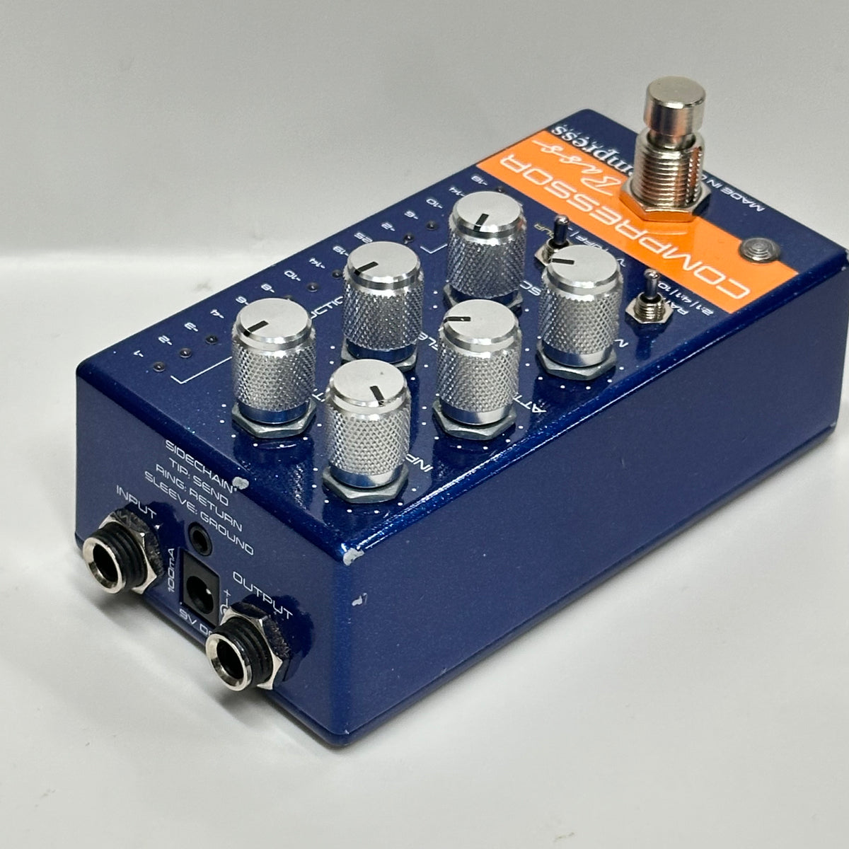 Empress Effects Compressor BASS (Blue) - USED – Eclipse Music