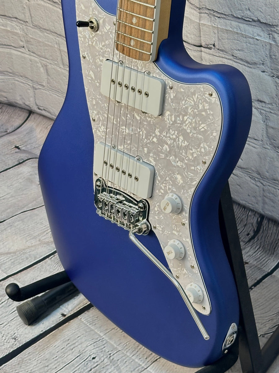 G&L USA Option Order Doheny - Blue Metallic Frost w/case – Eclipse