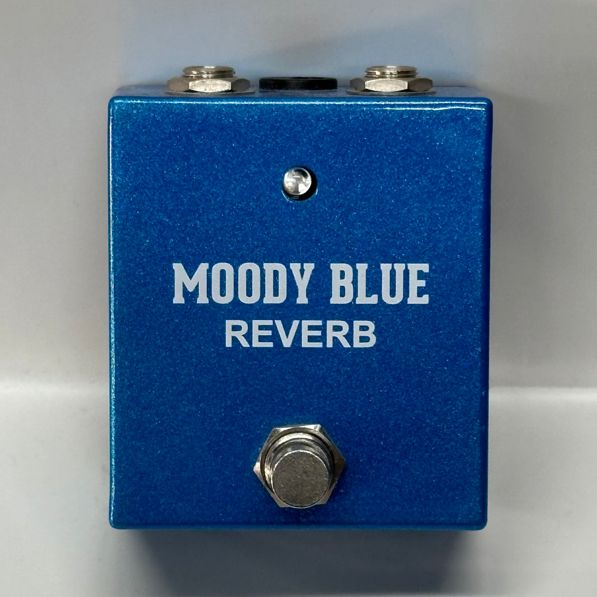 Henretta_Moody_Blue_Reverb_120