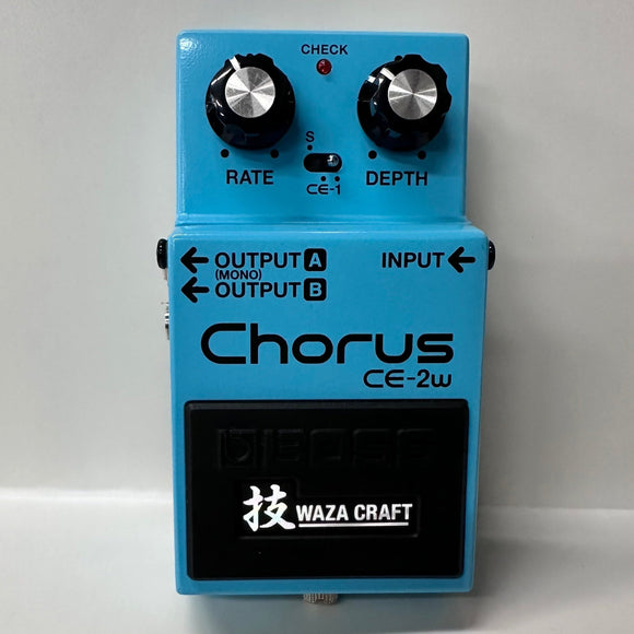 BOSS CE-2W Waza Craft