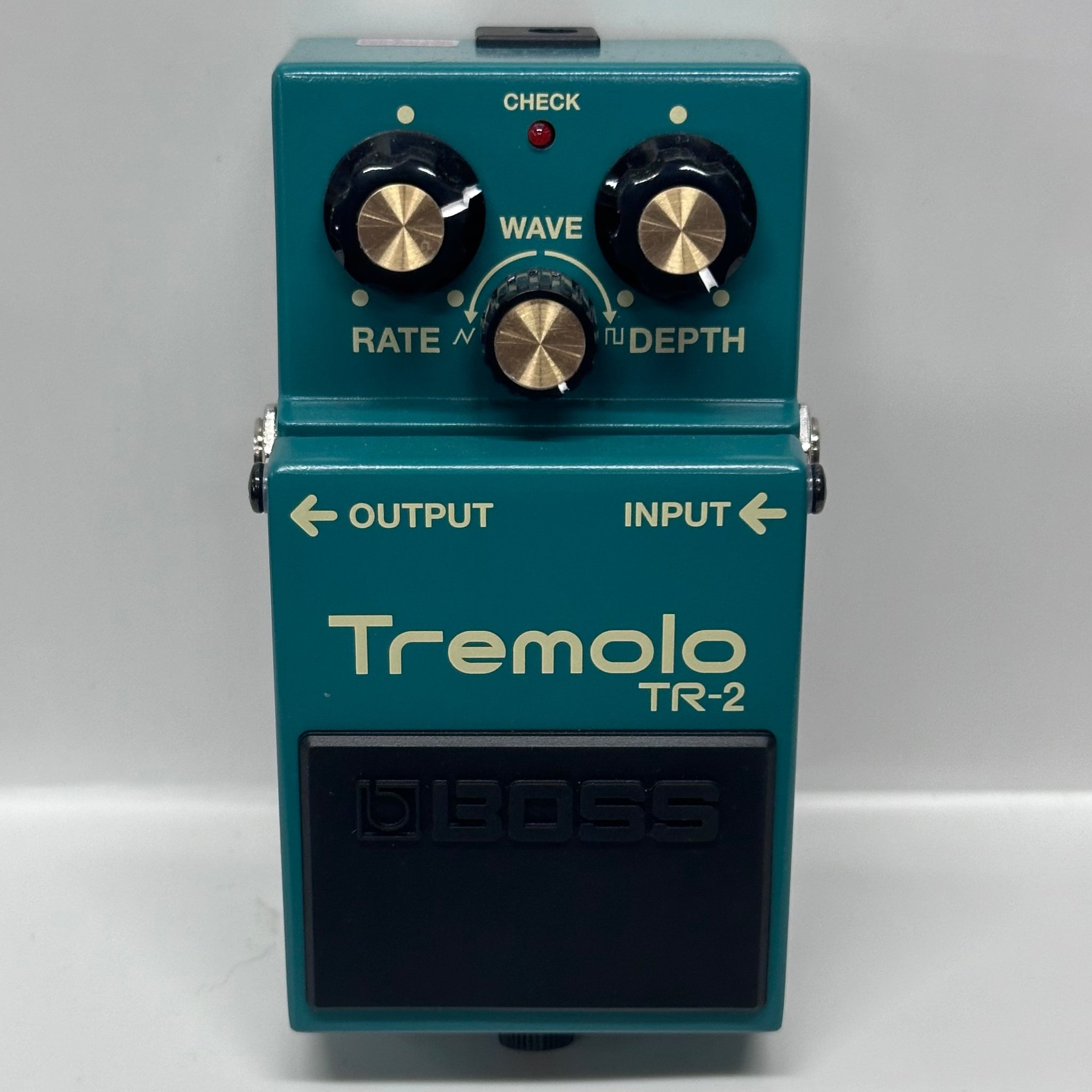 Pedals: Tremolo – Eclipse Music