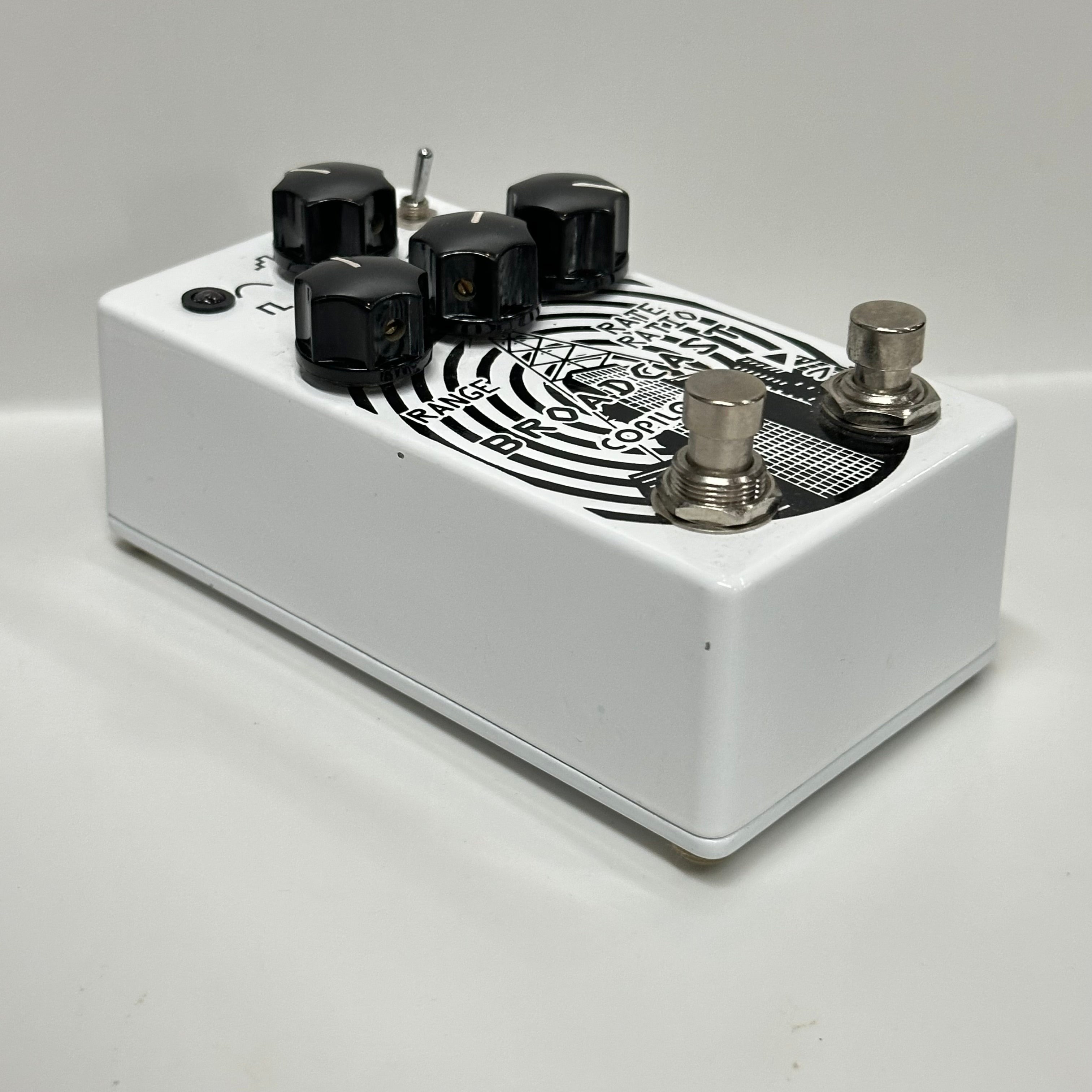 broadcast pedal Copilot FX Broadcast Tap Tempo LFO Expression Pedal