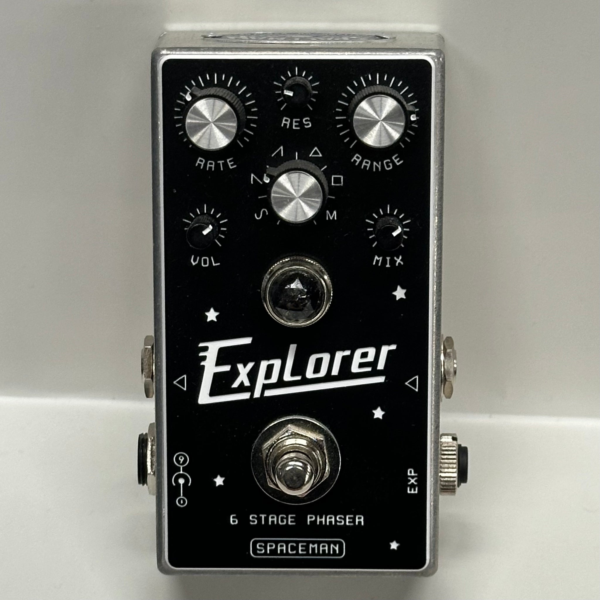 Pedals: Phaser Effect – Eclipse Music