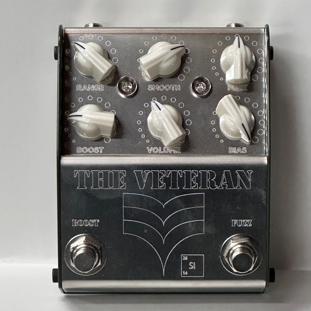 fuzz pedal with bias control ThorpyFX The Veteran (Si) Fuzz V2 Fuzz / Booster – Eclipse Music